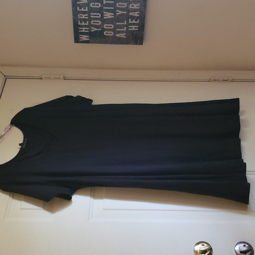 SALE‼️ Black Flare Tail Dress